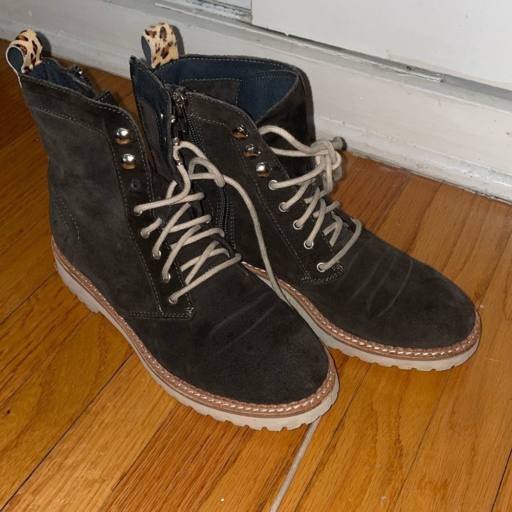 Dolce Vita suede grey zip up boots